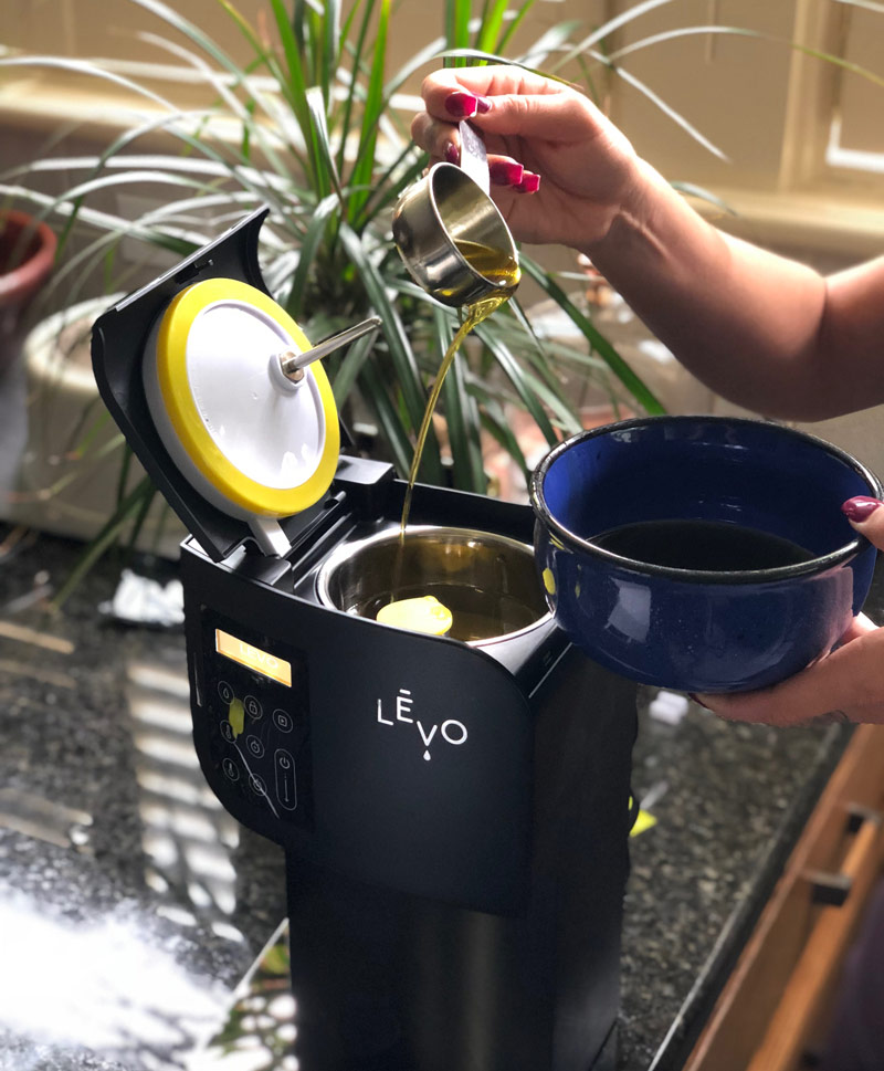 Levo Oil Infuser